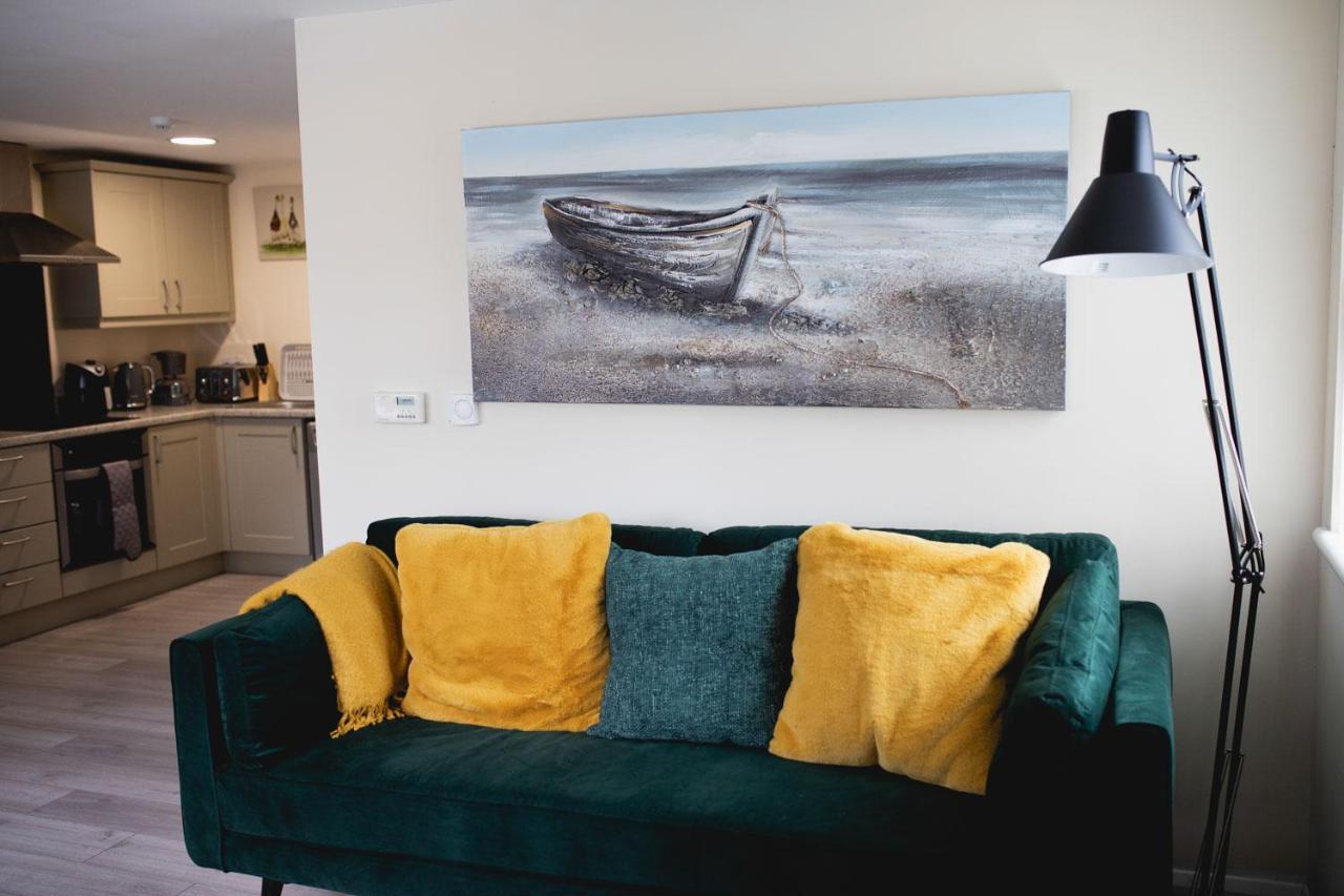 Vanity Ballycastle Diamond 2 Bedroom Apartment Екстер'єр фото